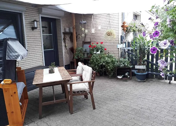 Xxs Appartement - Studio Fuer 2 Gaeste Mit Terrasse Und Strandkorb